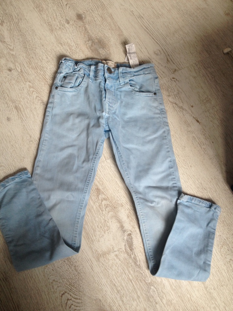 ZARA r.128 jeans niebieskie błekit SUPER