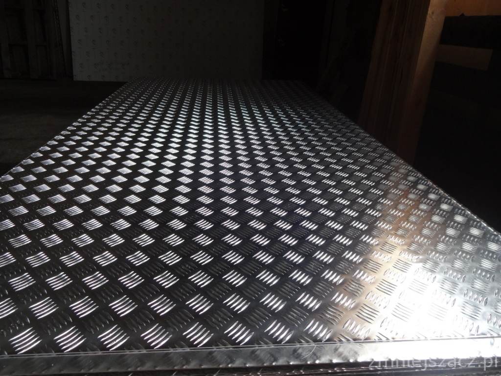 BLACHA ALUMINIOWA ŁEZKA RYFLOWANA 3x1,5mx5mm,GRUBA