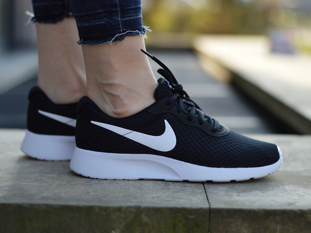 nike tanjun nike boots for women