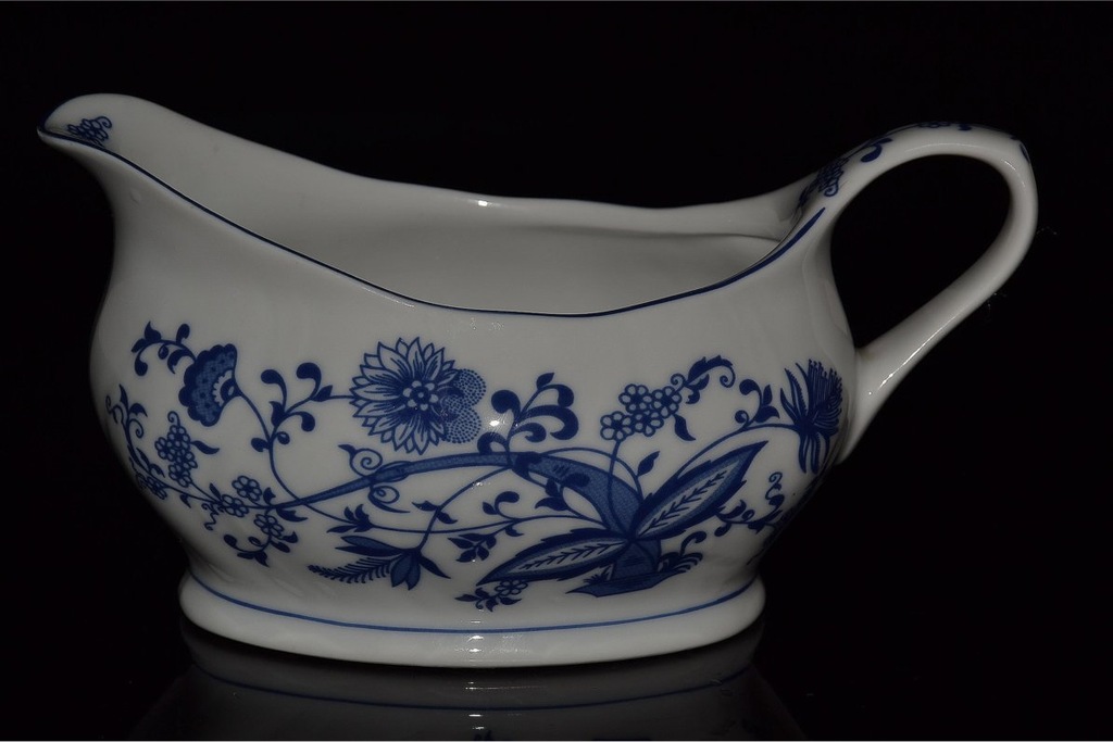 SOSJERKA WZÓR CEBULOWY PORCELANA KSIĄŻ