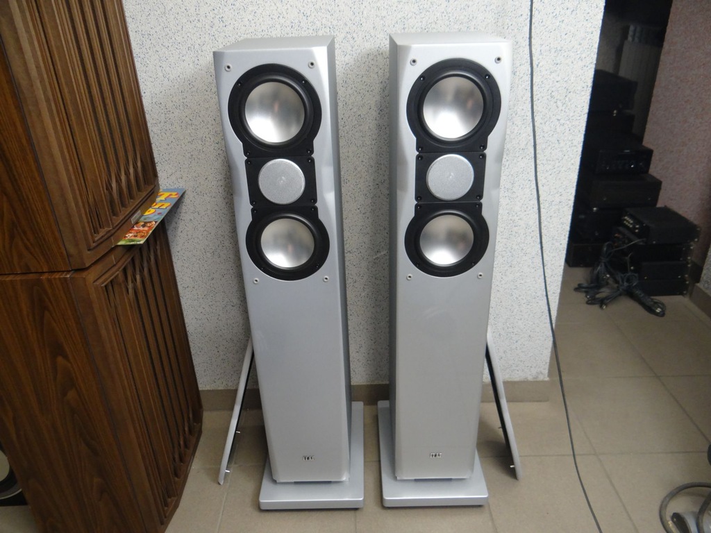ELAC FS-127 / REWELACYJNE KOLUMNY