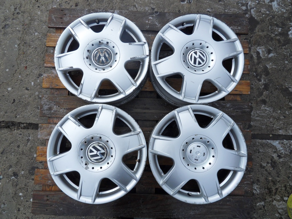 FELGI ALUMINIOWE VW GOLF IV BORA R16 5X100 BBS