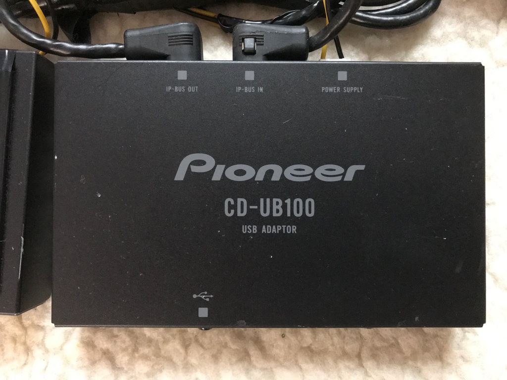 Pioneer CD-UB100