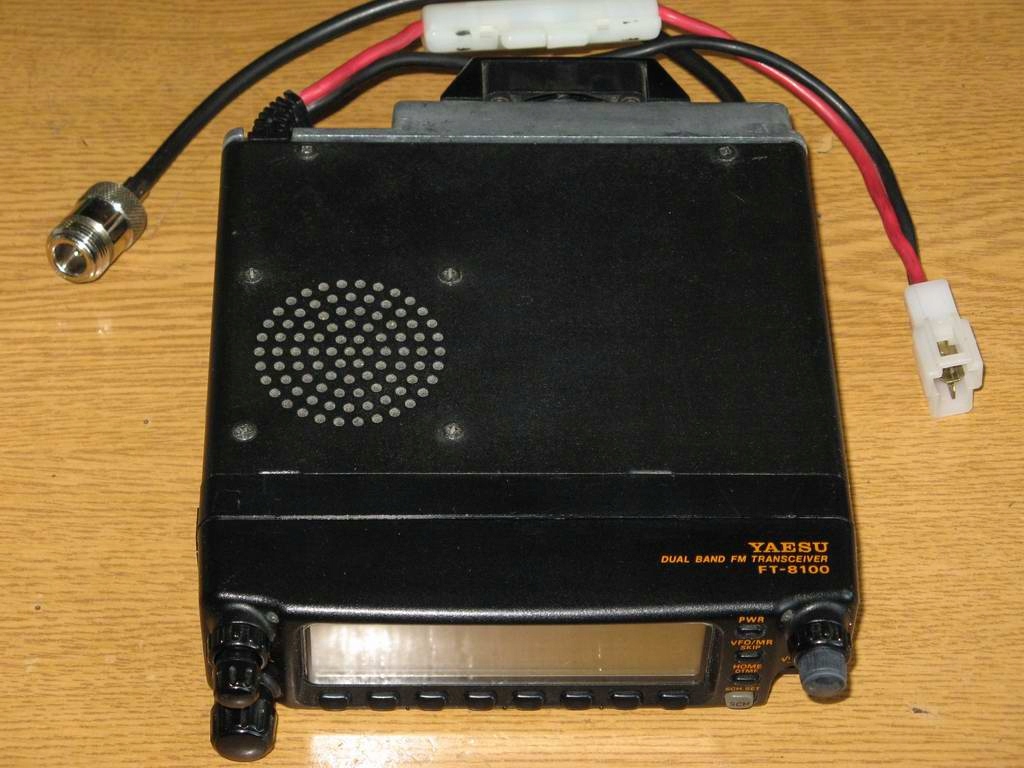 ヤエス FT-8100 DUAL BAND ヤエス FT-8100 DUAL BAND