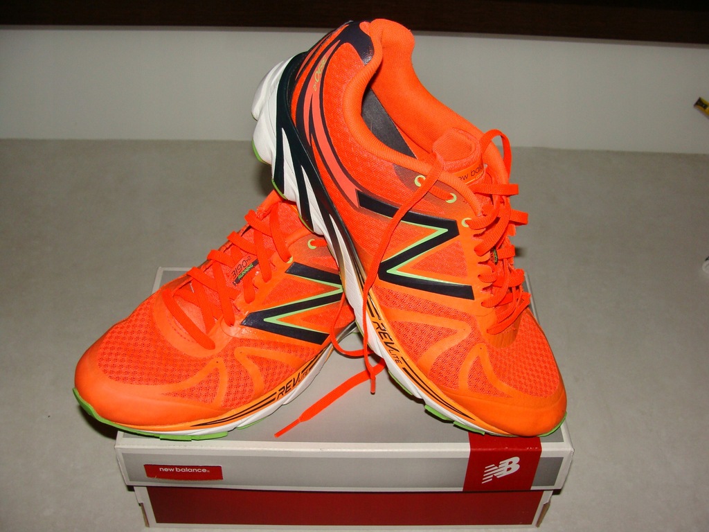 PIĘKNE BUTY BIEGOWE New Balance 3190 V2. R.45-29CM