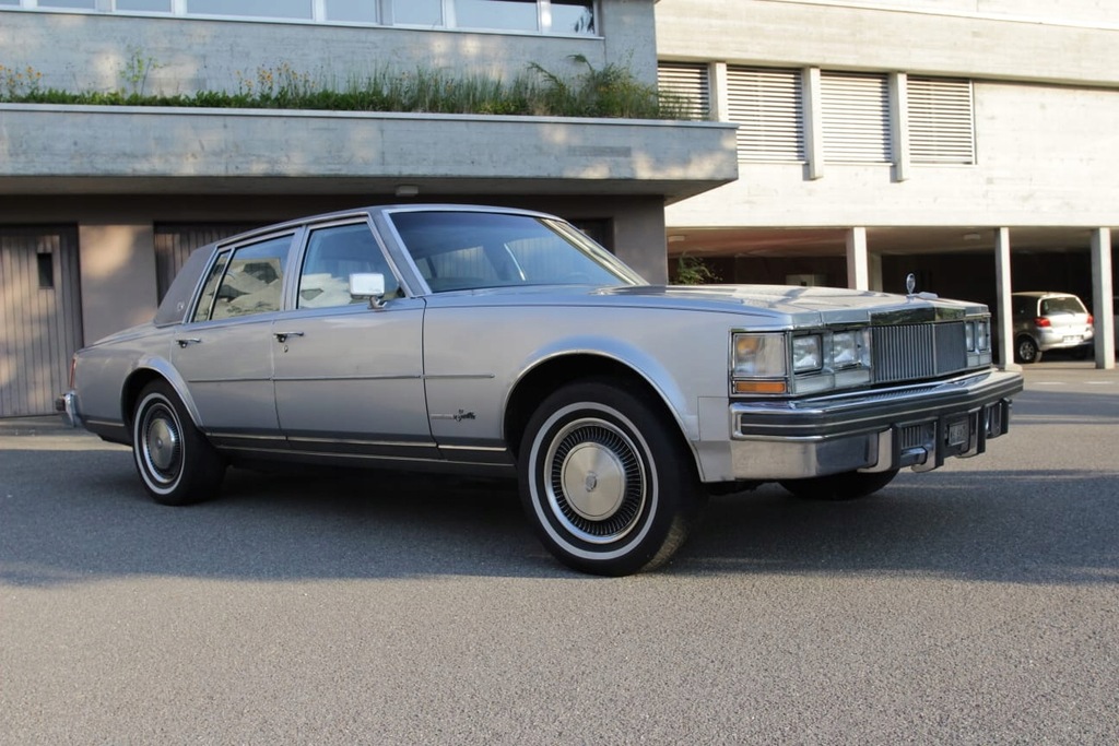 Cadillac seville 5