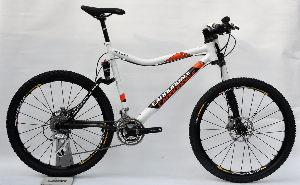 ROWER GÓRSKI FULL CANNONDALE SCALPEL KOŁA 26-LEFTY
