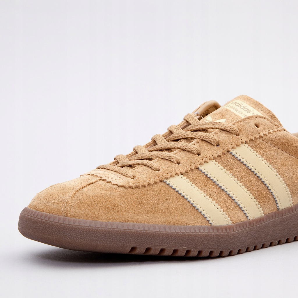 Адидас бермуды. Кроссовки adidas Bermuda. Adidas Bermuda 2017. Адидас Бермуда. Adidas Bermuda белые.