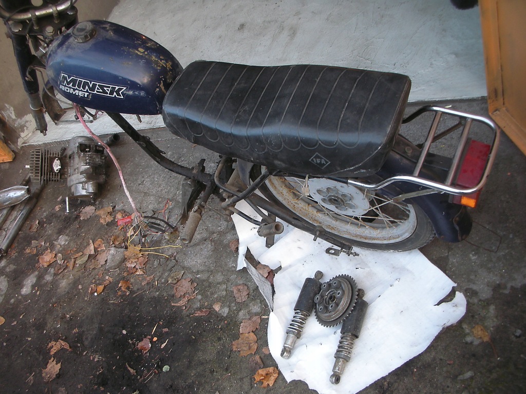 Romet Mińsk 125 Minsk RAMA SILNIK KOŁA KANAPA ITP.