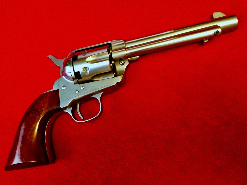 Rewolwer Colt SAA 1873. 5.5 cala, kal.44, UBERTI.