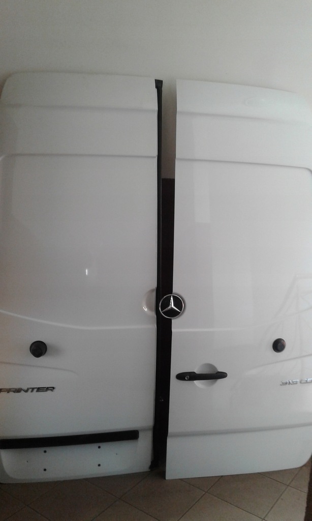 Drzwi tylne kpl. LH+RH Mercedes Sprinter 906, 15