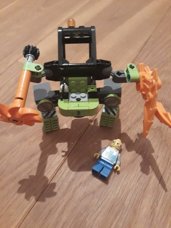 ZESTAW LEGO POWER MINERS ROBOT