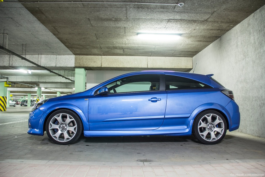 Opel Astra H OPC