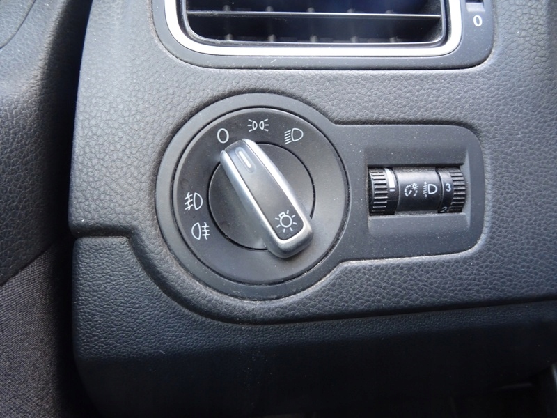 VOLKSWAGEN POLO V 6R WŁĄCZNIK PRZEŁĄCZNIK ŚWIATEŁ