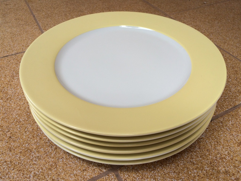 IKEA - DUŻE OBIADOWE TALERZE BIAŁE Z ŻÓŁTĄ LAMÓWKĄ