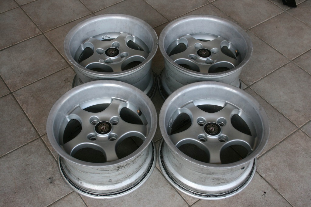 Felgi MAXX BCW 8x14 9x14 4x100 VW GOLF OPEL Corsa