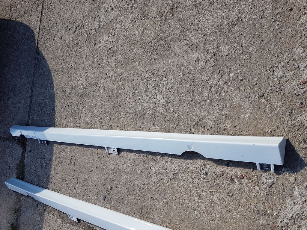OSŁONA PROGU LISTWA LEWA VW GOLF VII R 5G0853855