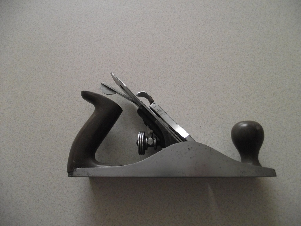 Strug , hebel Anant A4