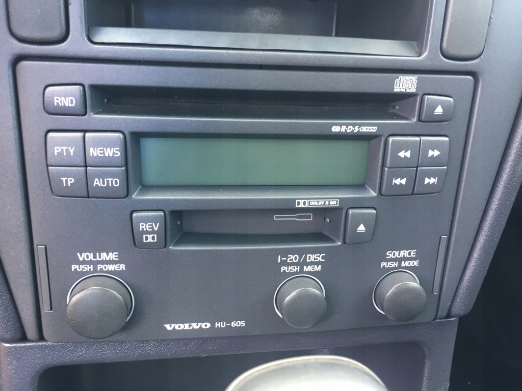 RADIO CD ORYGINAŁ HU605 VOLVO S40 V40 0004 KOD