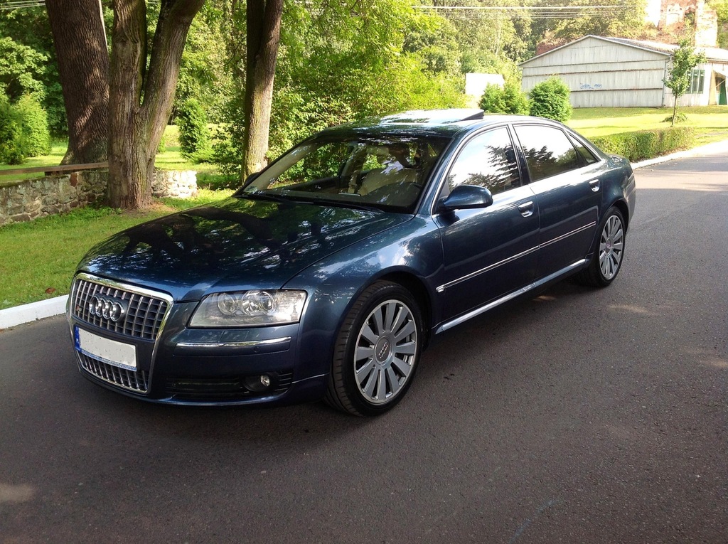 Audi a8 long 2010