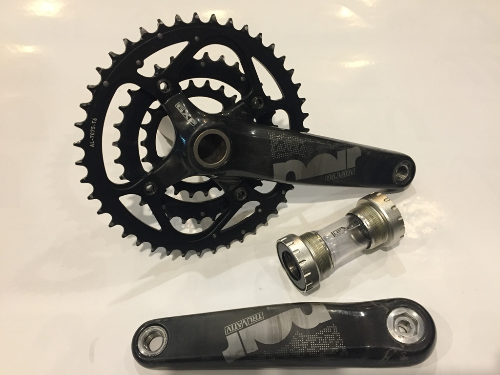 KORBA TRUVATIV NOIR CARBON + SUPORT SRAM JAK NOWA