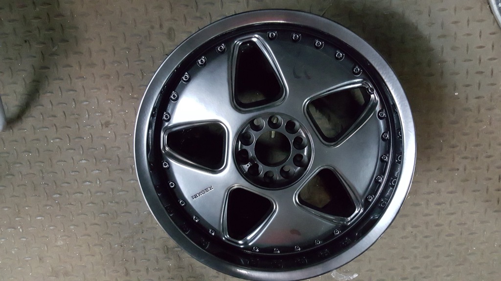 Keskin KT5 19 8,5/9,5×19 (W140 AMG, BBS RS)