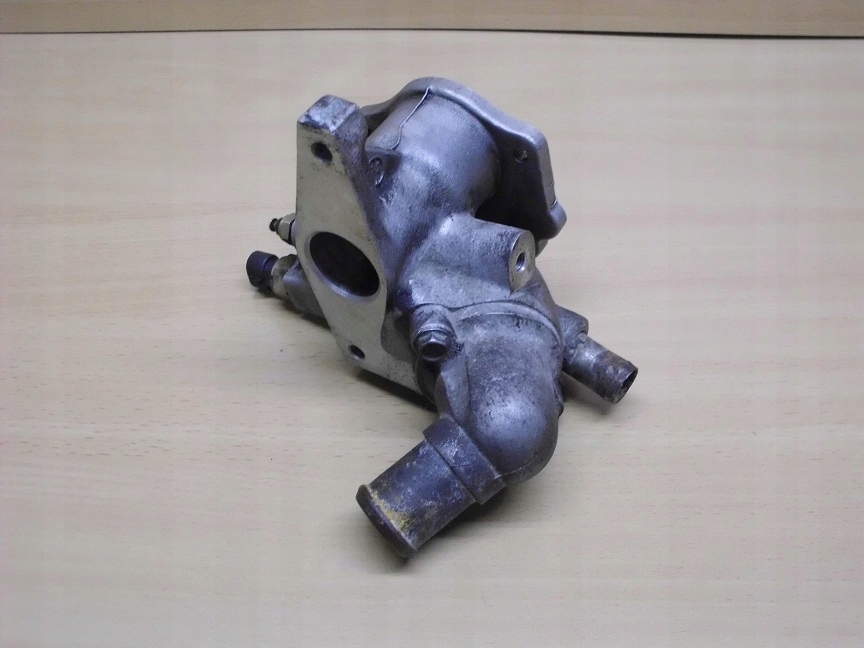Daewoo Matiz Obudowa termostatu