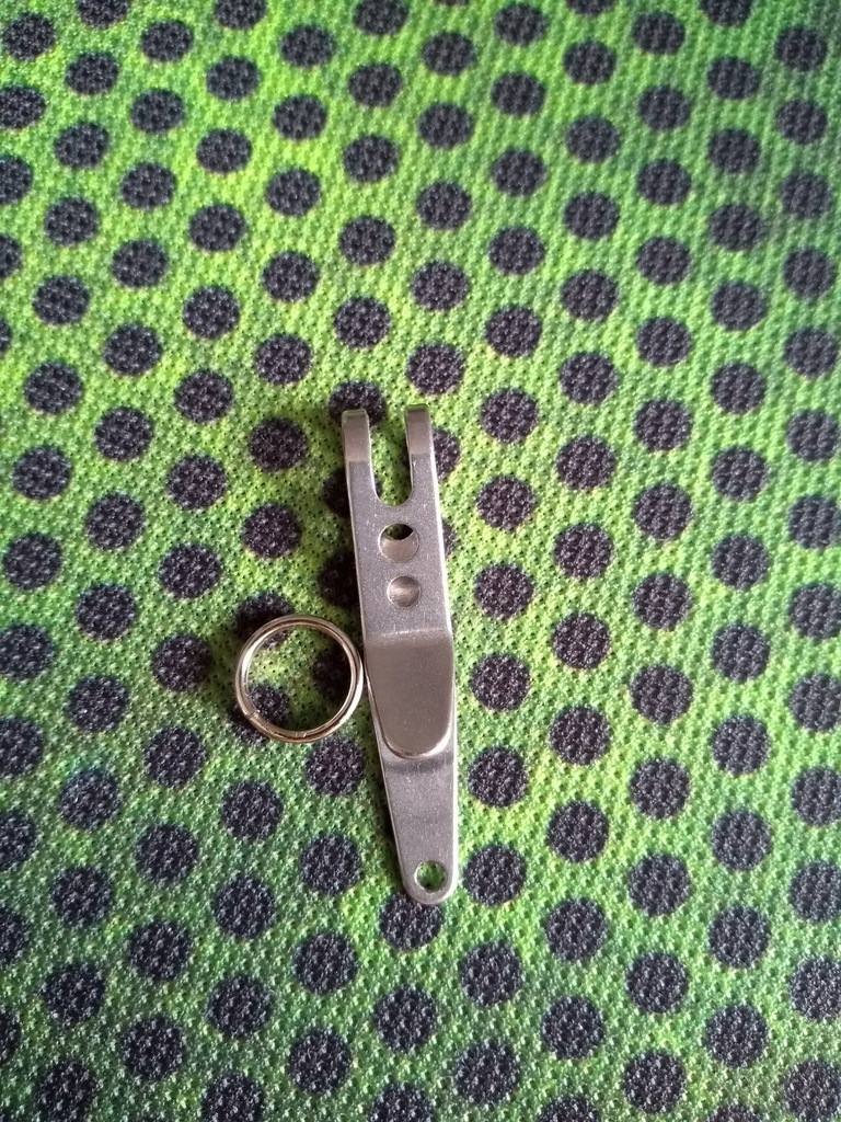 Klips Zawieszka do kluczy lub scyzoryka vitorinox.