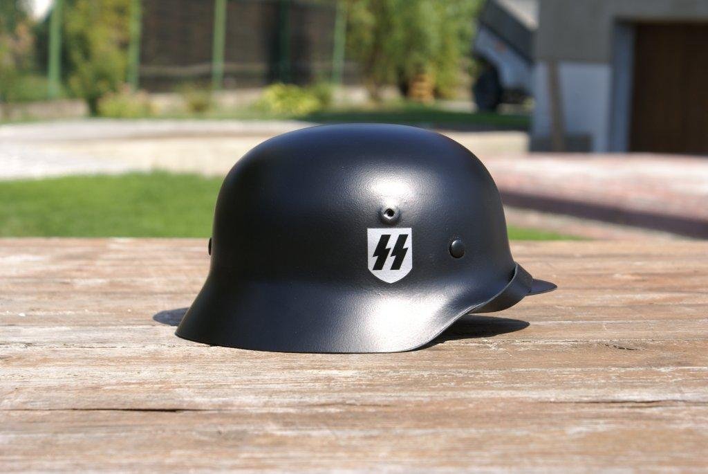 HEŁM NIEMIECKI M40 WAFFEN-SS - CZARNY - GRATISY