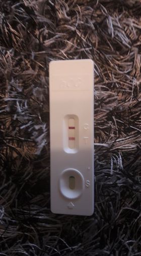 TEST CIĄŻOWY POZYTYWNY - 2 KRESKI