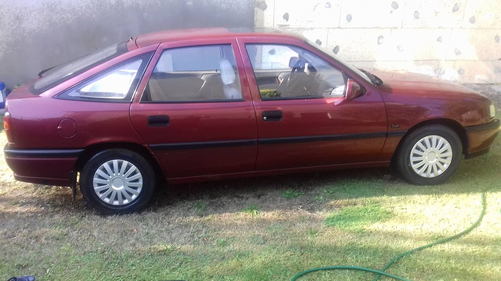 OPEL VECTRA 2.0 B+G BUTLA - 2025