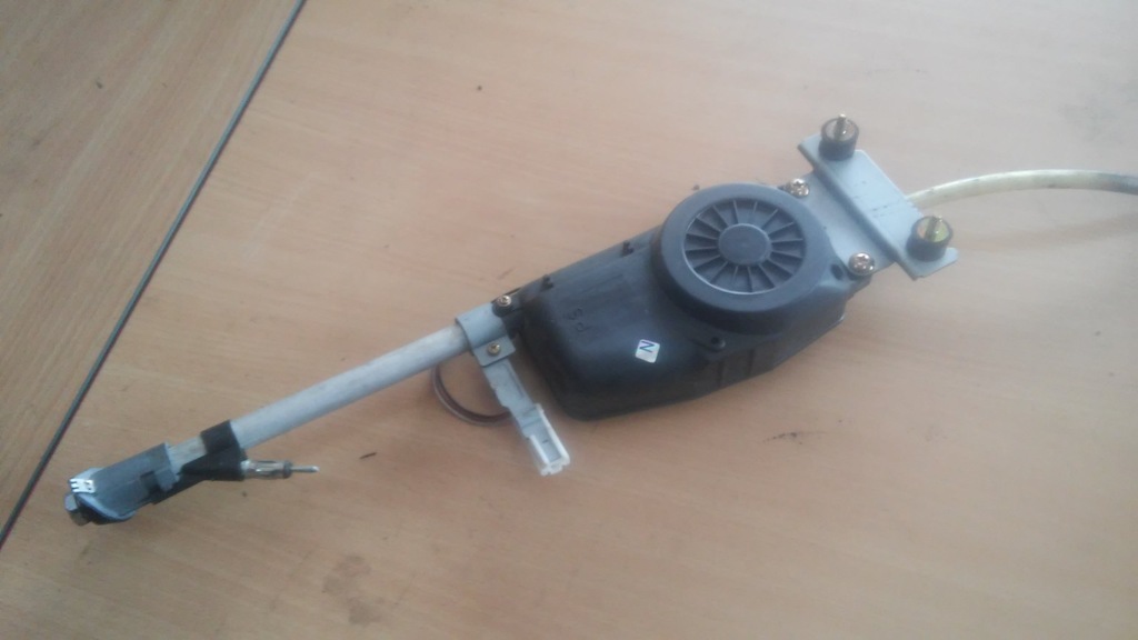 Daewoo leganza antena elektryczna montaz lodz