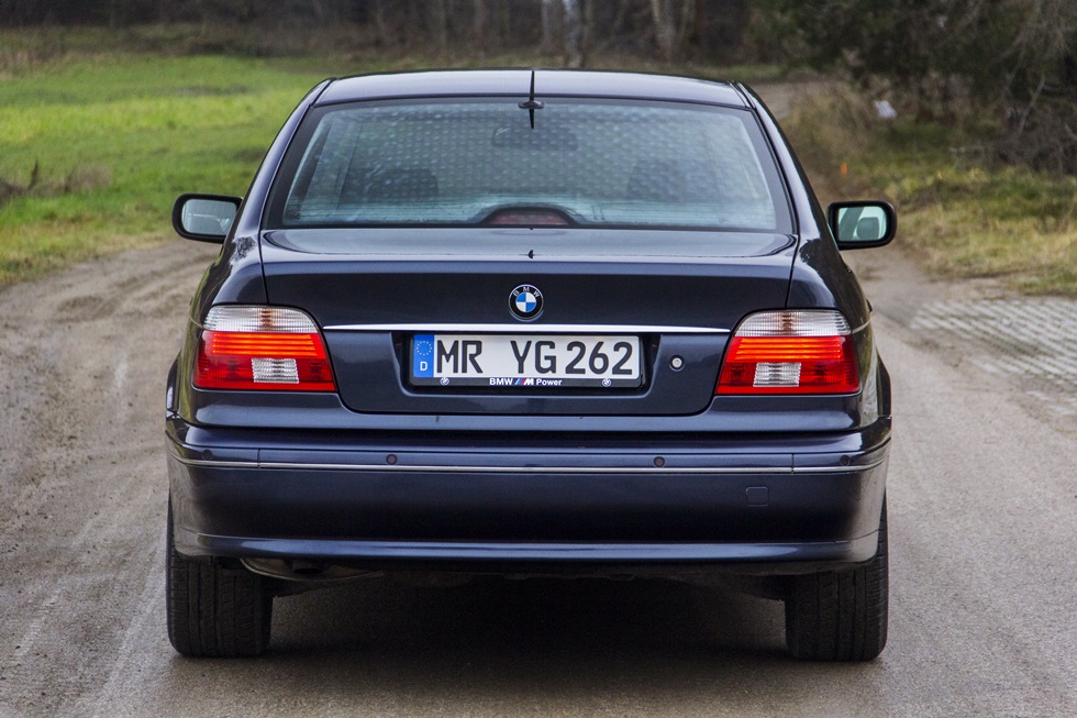 BMW E39 530i 231KM LIFT INDIVIDUAL SKÓRA XENON
