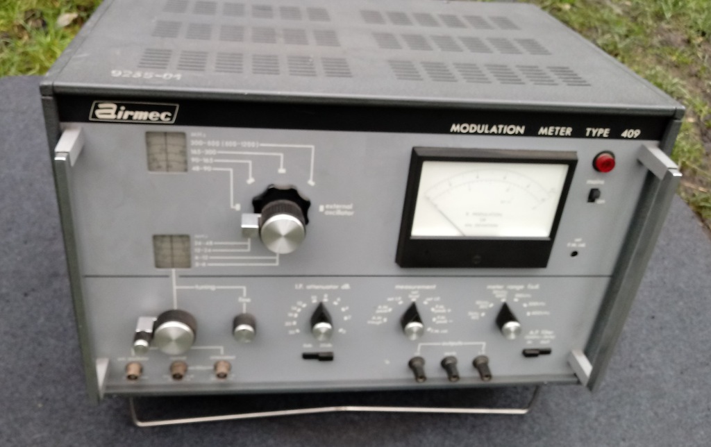 AIRMEC RACAL MODULATION METER TYPE 409 do 1,2GHz