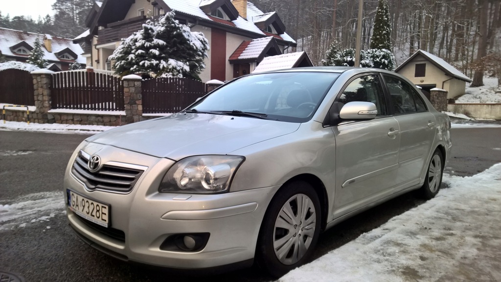 Toyota avensis ii