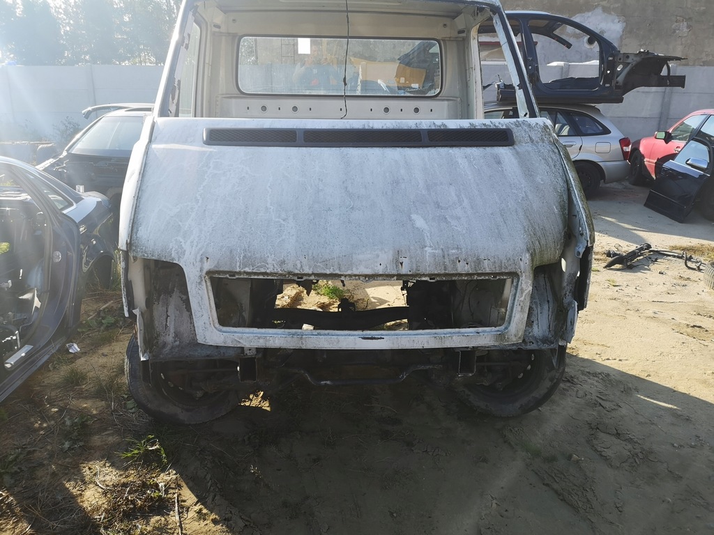 VOLKSWAGEN LT 35 KAROSERIA RAMA 2003R 2.5 TDI 109