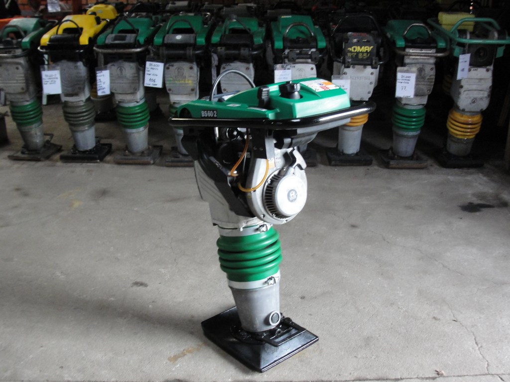 WACKER BS 60-2 600 '04 Skoczek Stopa Ubijak NR.171