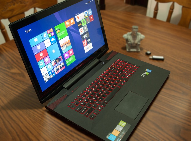 Lenovo Y70-70 17.3 i7-4720HQ GTX 960 8GB 1TB