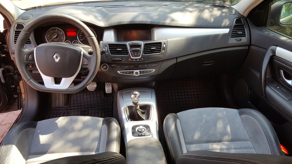 Renault Laguna 3 III GT fotele tapicerka KOMBI EU