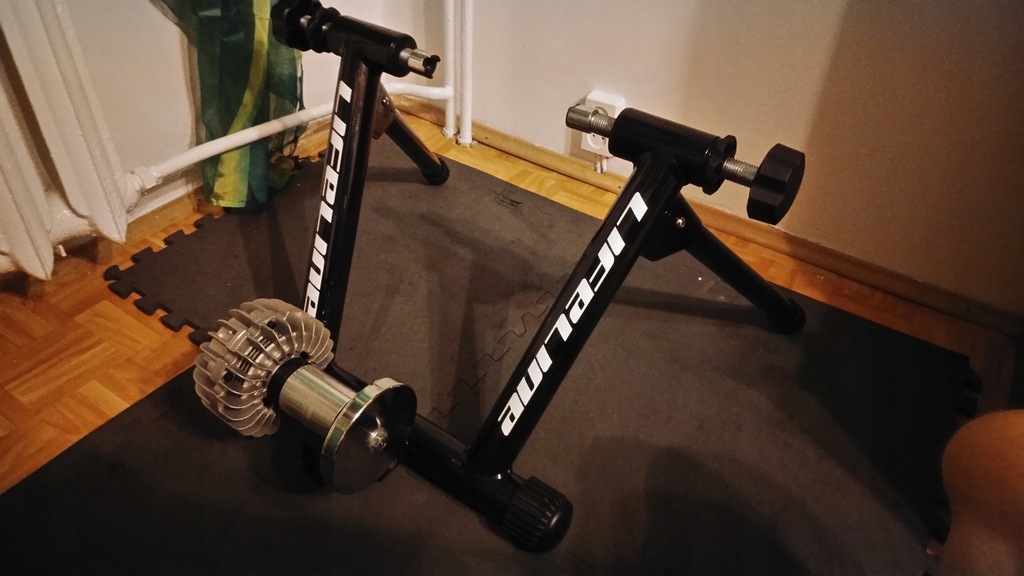 lifeline tt02 fluid trainer zwift