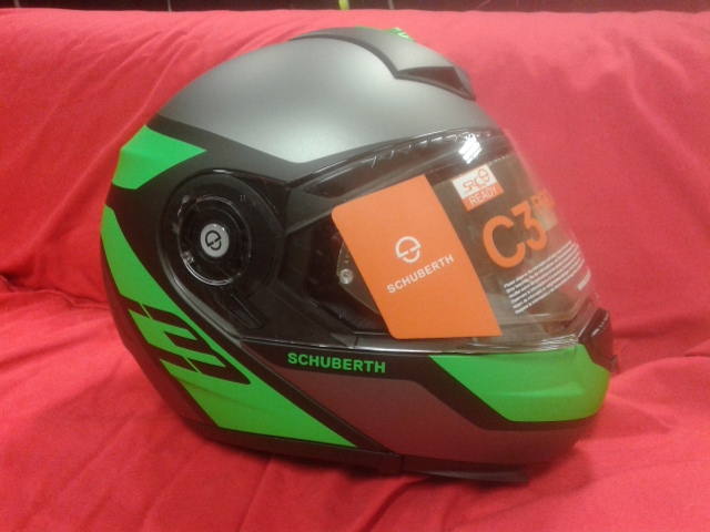 Schuberth c3 store pro echo green