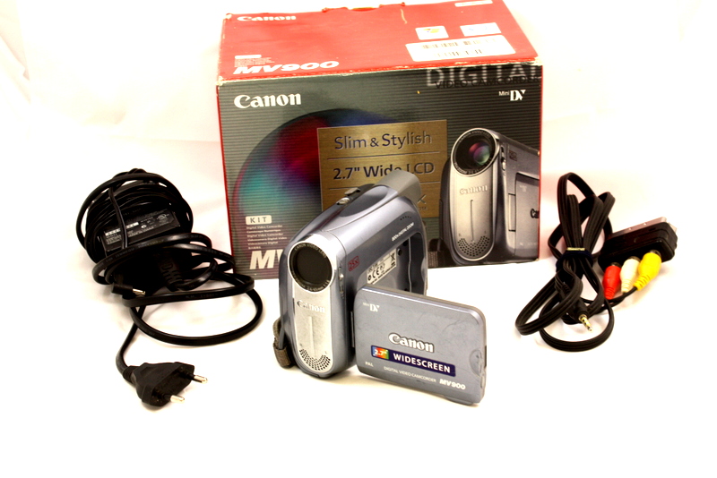KAMERA CANON MV900  KOMPLET