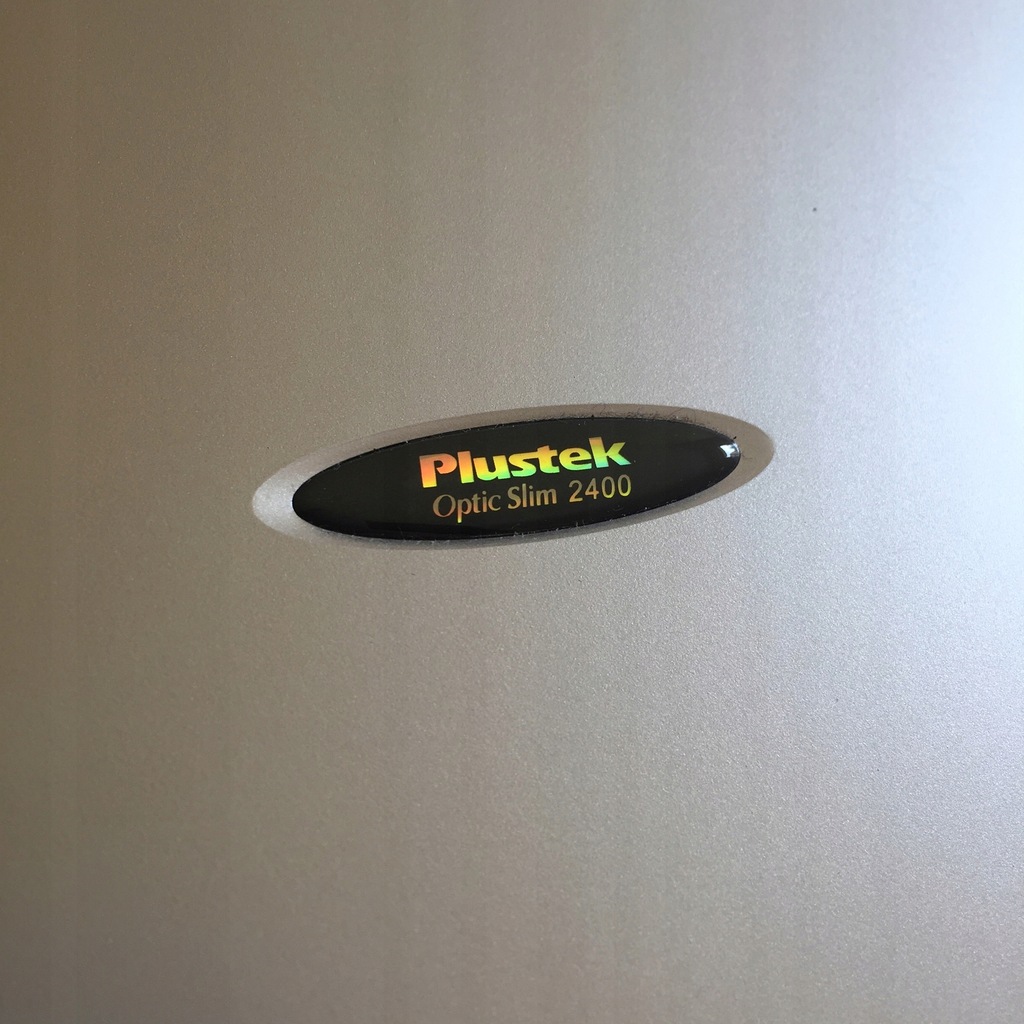 Plustek Optic Slim 2400 | BCM