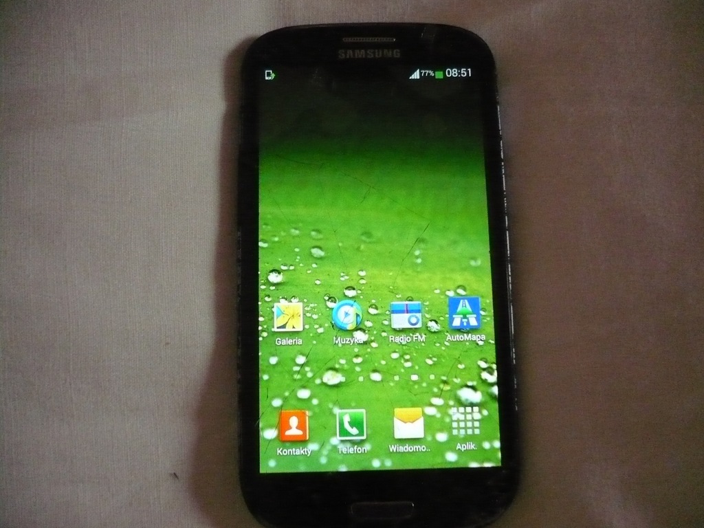 Samsung Galaxy S3 GT-I9300  z radiem RDS 4,8' 16Gb