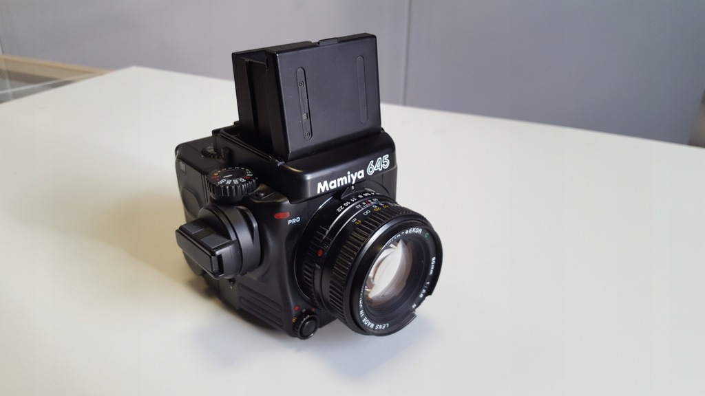 Mamiya 645 PRO + winder + światłomierz