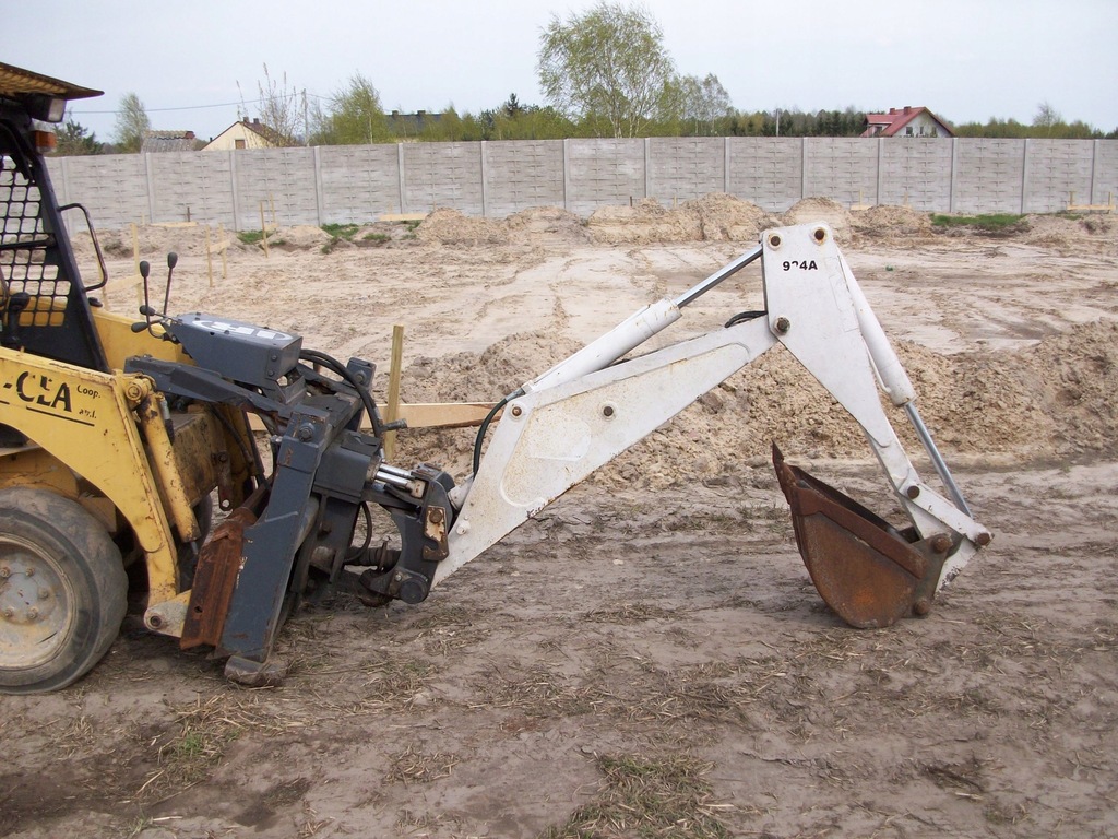 RAMIĘ KOPIĄCE BOBCAT PRZEROBIONE NA KOMATSU