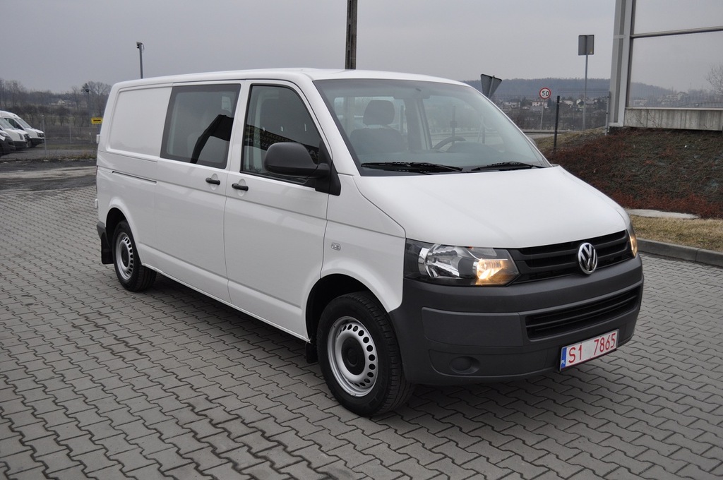 VOLKSWAGEN TRANSPORTER 6OSOBOWY 2013 LONG 7605028202