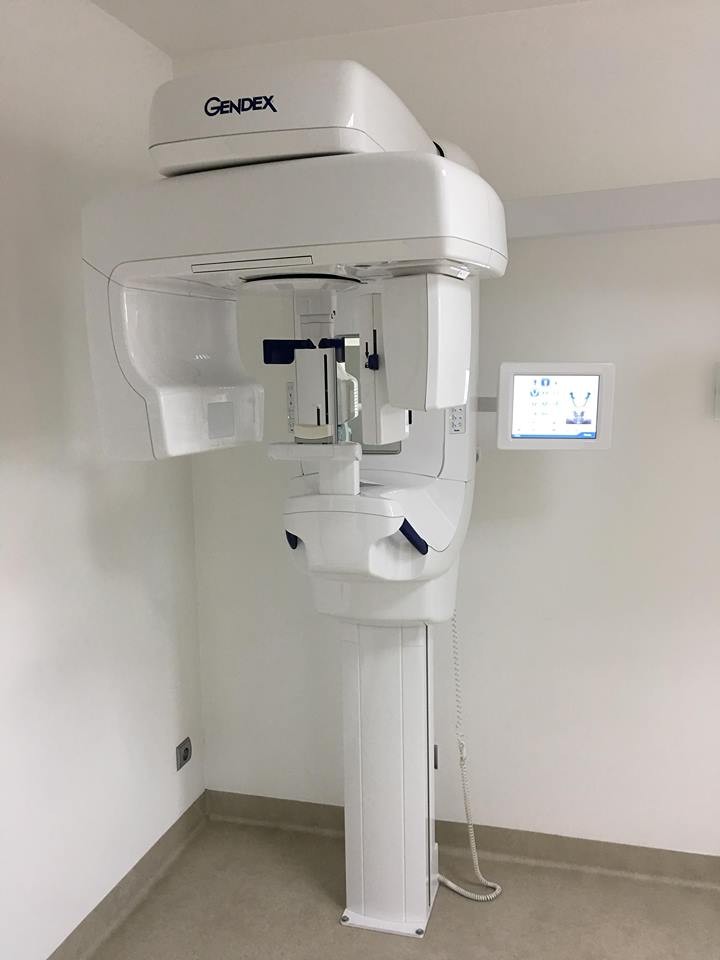 Używany Pantomograf Gendex GXDP-700 Ceph