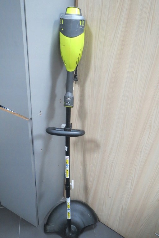 PODKASZARKA ELEKTRYCZNA HANDY KCS 1000