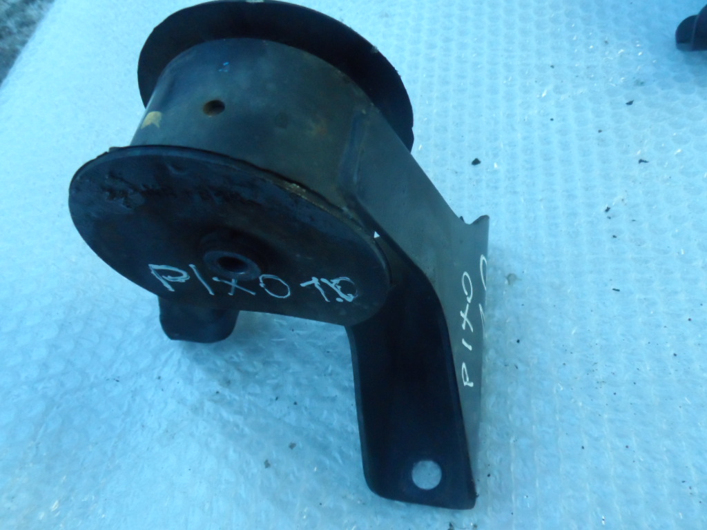 NISSAN PIXO 1.0 PODUSZKA SILNIKA